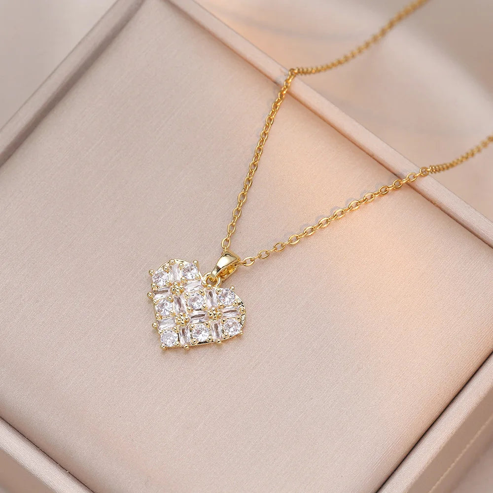 Onna Gold and Clear Zircon Heart Pendant Necklace – Trendy Stainless Steel Chain, Romantic Gift